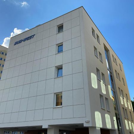 Apartament Moonapart Torunアパートメント エクステリア 写真