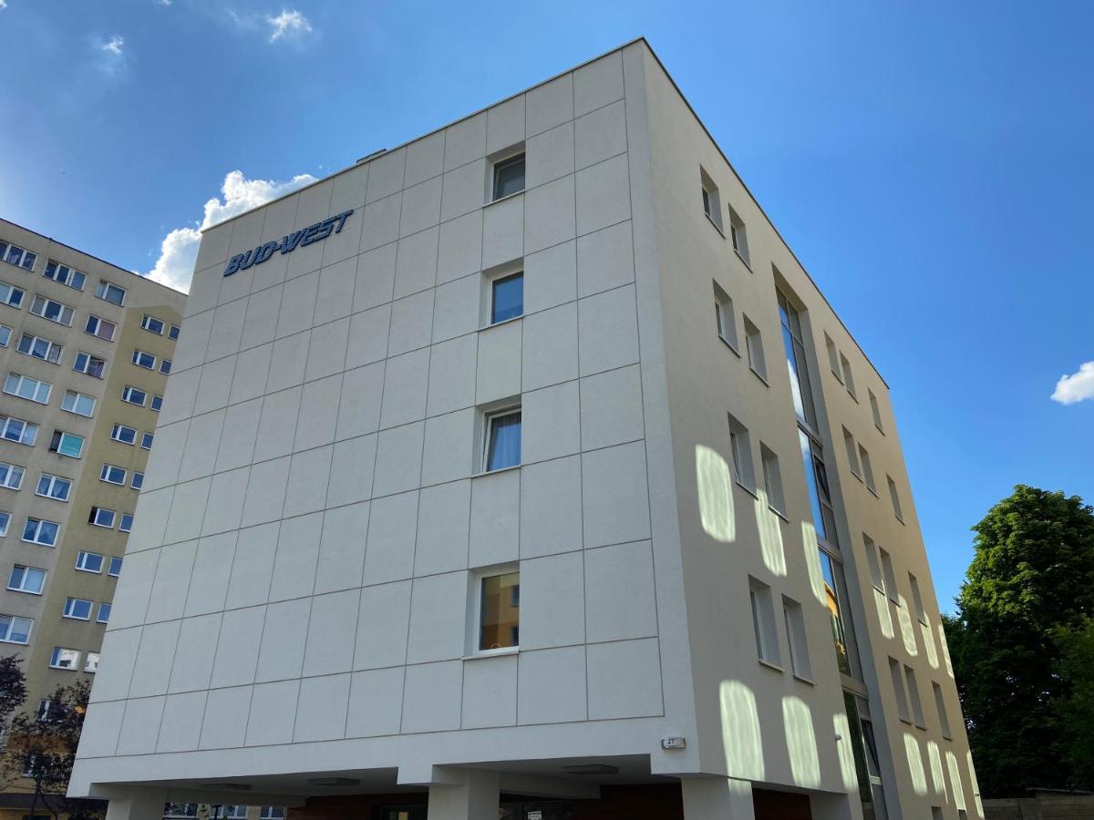Apartament Moonapart Torunアパートメント エクステリア 写真