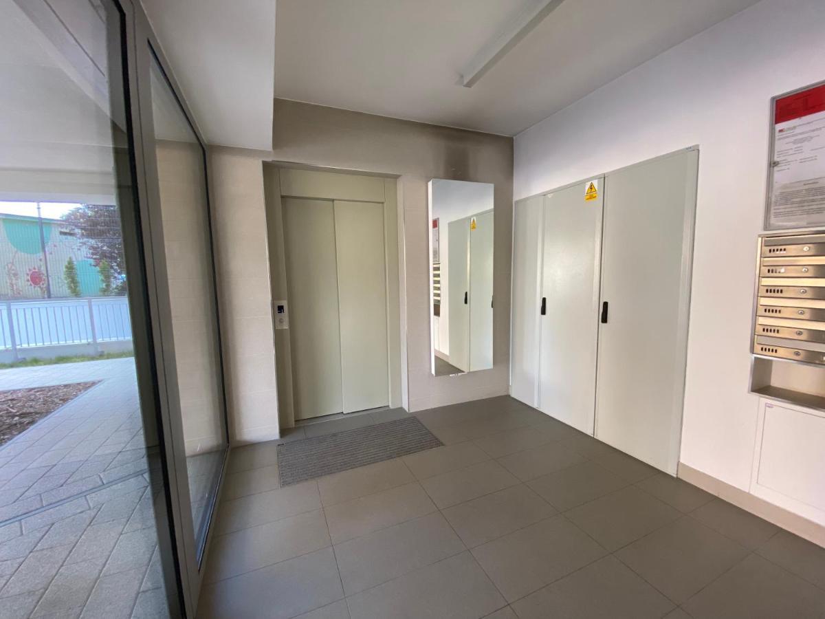 Apartament Moonapart Torunアパートメント エクステリア 写真